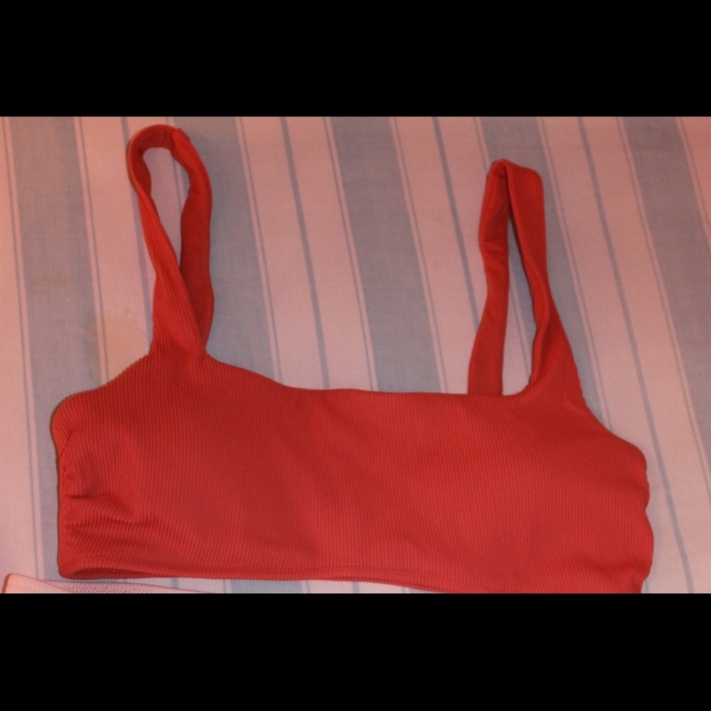 Bikini top and bottom (can be sold separately)